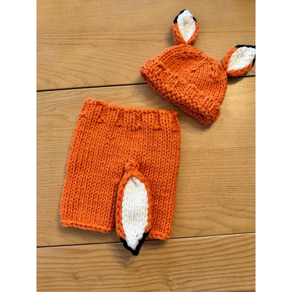 Newborn Fox Hat and Shorts Photo Opportunity Outfit Hand Knit Babyshower Gift